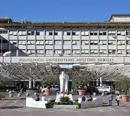 Gemelli Hospital Apartment *