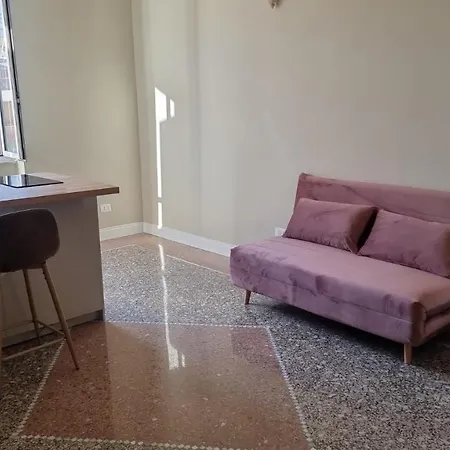 Gemelli Hospital Apartment *